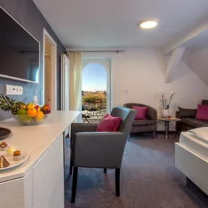 Ebner - Boutique-hotel&konditorei Hotel